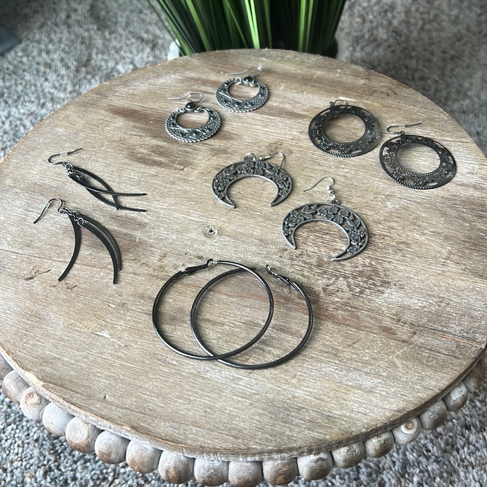 Black,silver,charcoal earring bundle. 5 sets of earrings. Not sure on brands.